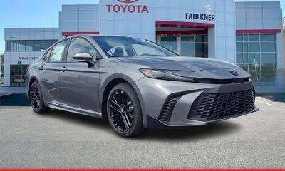 2026 Toyota Camry SE