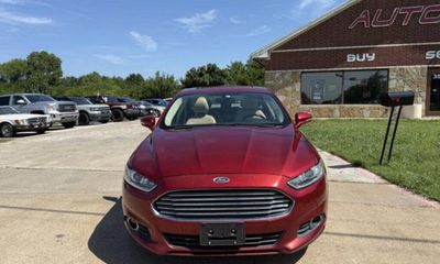 2014 Ford Fusion SE