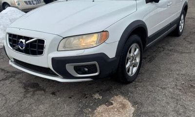 2010 Volvo XC70 32