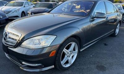 2010 Mercedes-Benz S-Class S550