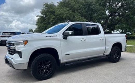 2024 Chevrolet Silverado LT