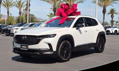 2023 Mazda CX-50 Preferred Plus Package