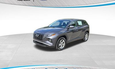 2022 Hyundai Tucson SE