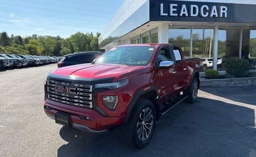 2023 GMC Canyon Denali
