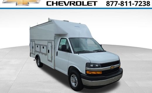2025 Chevrolet Express 3500 Cutaway 159