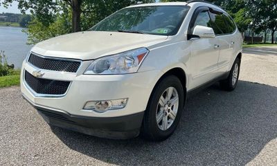 2012 Chevrolet Traverse 2LT
