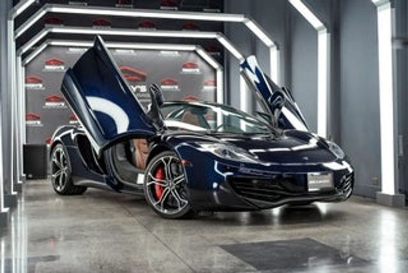 2014 McLaren MP4-12C — a typically priced live listing
