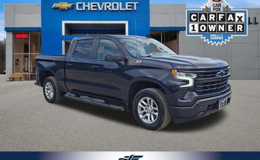 2022 Chevrolet Silverado RST