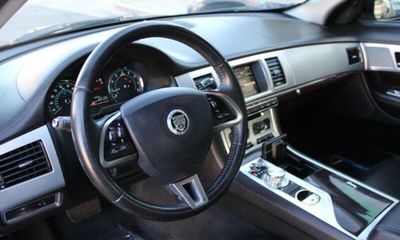 2013 Jaguar XF