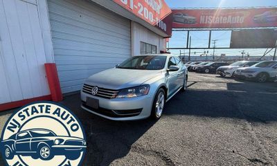 2012 Volkswagen Passat SE