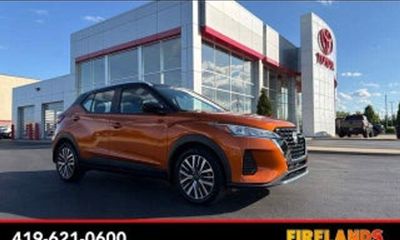 2020 Nissan Kicks S