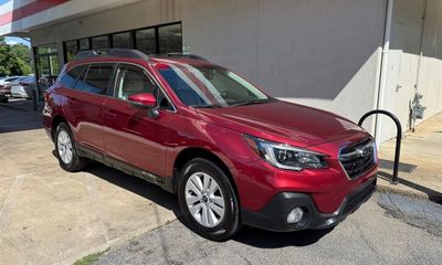 2019 Subaru Outback Premium ES M