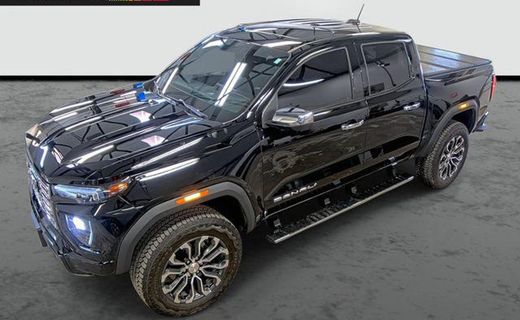 2024 GMC Canyon Denali