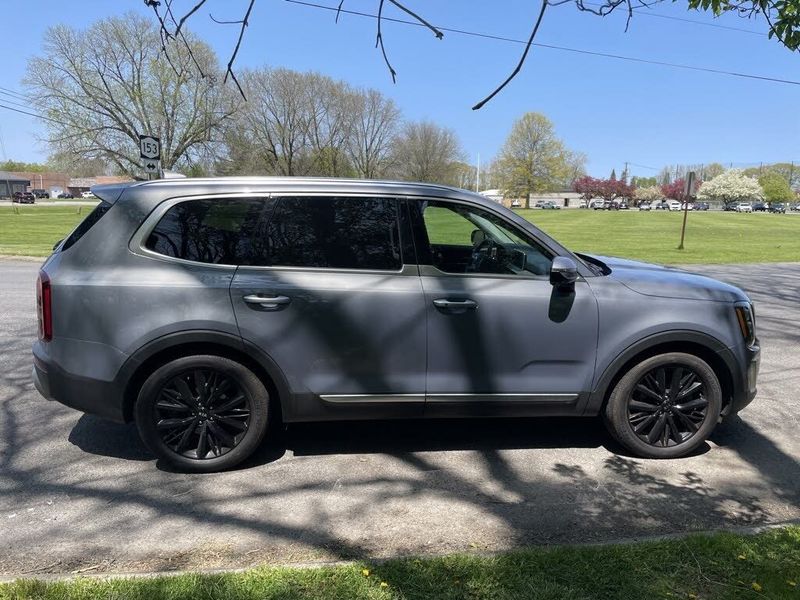 2021 Kia Telluride — a typically priced live listing