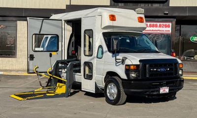 2011 Ford Econoline E 350 Super
