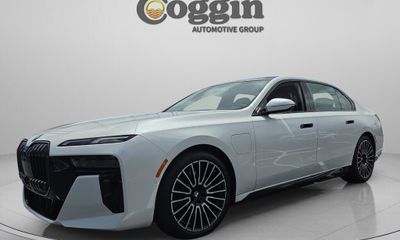 2026 BMW 750E xDrive