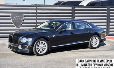 2024 Bentley Flying Spur V8