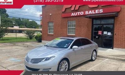 2014 Lincoln MKZ Base