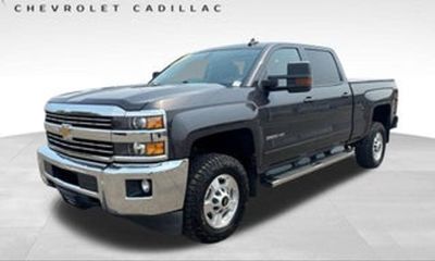 2017 Chevrolet Silverado LT