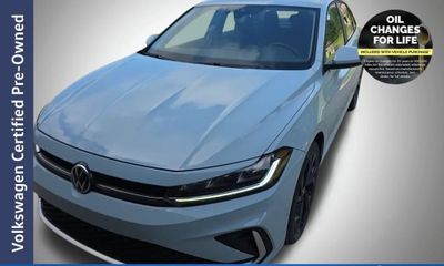 2025 Volkswagen Jetta SE