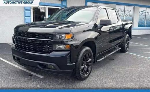 2022 Chevrolet Silverado LTD Custom