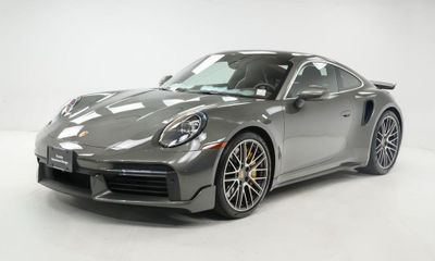 2022 Porsche 911 Turbo S
