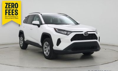 2020 Toyota RAV4 LE