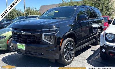 2025 Chevrolet Tahoe RST