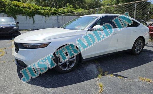 2024 Honda Accord EX
