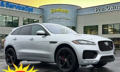 2017 Jaguar F-Pace S