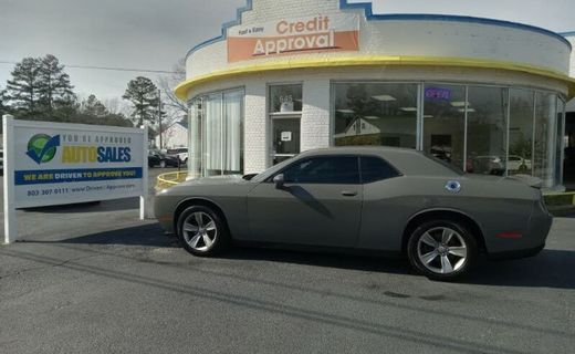 2019 Dodge Challenger SXT