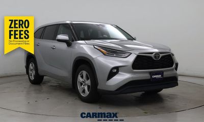 2021 Toyota Highlander LE