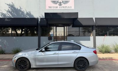 2018 BMW 320I xDrive SA