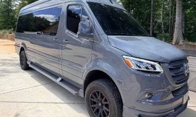 2022 Mercedes-Benz Sprinter 907 VS30