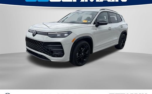 2025 Volkswagen Tiguan SE Black