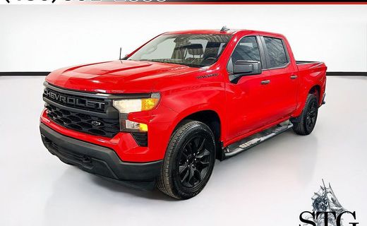 2022 Chevrolet Silverado Custom