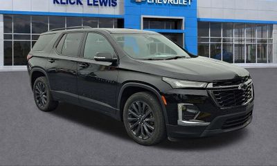 2023 Chevrolet Traverse RS