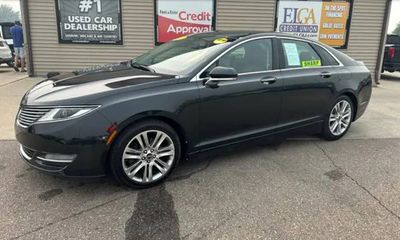 2013 Lincoln MKZ Base
