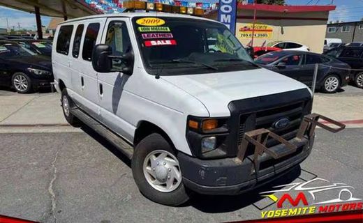 2009 Ford E-350 Super Duty