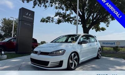 2017 Volkswagen Golf GTI S Sport SE