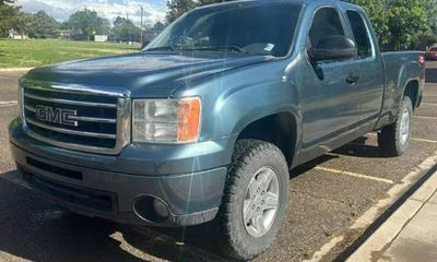 2011 GMC Sierra SLE