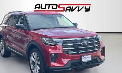 2025 Ford Explorer Platinum