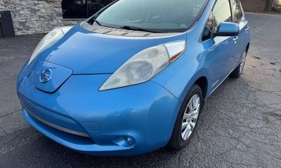 2014 Nissan Leaf S