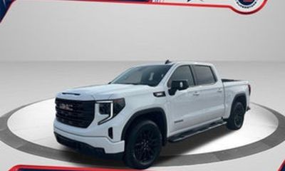 2025 GMC Sierra Elevation