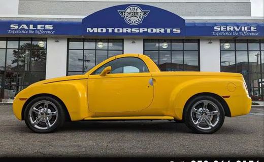2004 Chevrolet SSR LS