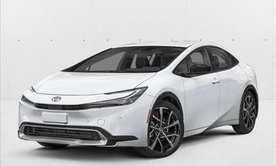 2027 Toyota Prius Prime PHEV XSE Premium