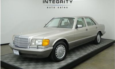 1991 Mercedes-Benz 300 SE
