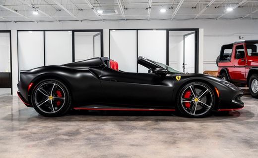 2025 Ferrari 296