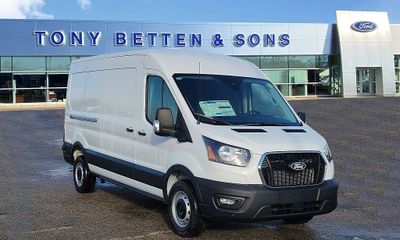 2026 Ford Transit Medium Roof