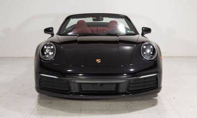 2021 Porsche 911 Carrera Cabriolet 4